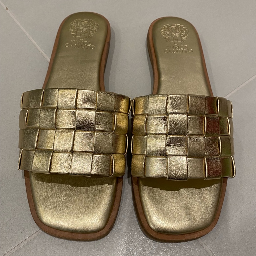 Vince Camuto Sandals